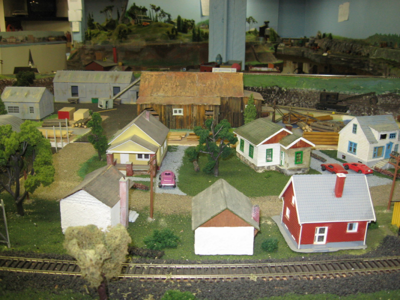Kraft Trains railroading clubs around the world at Muskoka Model Railway Club
Muskoka Ontario Canada
