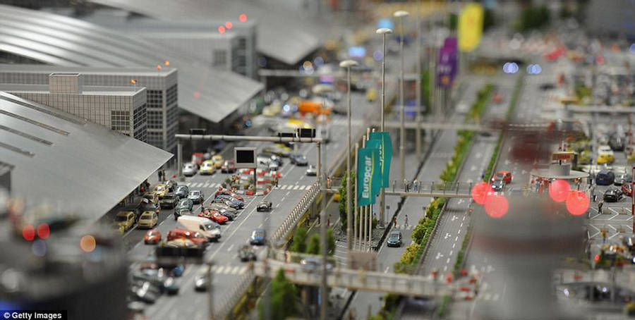 Miniatur Wunderland Hamburg Germany is the largest model railway in the world, and one of the most successful permanent exhibitions in Northern Germany. Learn all you can about the worlds largest model railway train set in Hamburg Germany Miniatur Wunderland. Miniatur Wunderland Hamburg Germany also has the worlds largest model train set and working airport. 